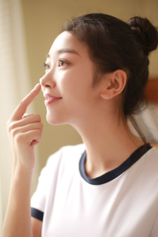 年轻的女演员